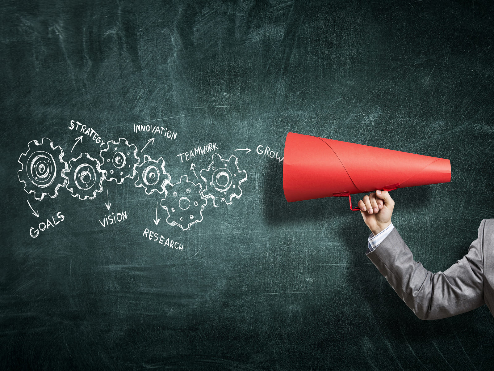 AMBROSETTI MANAGEMENTIN PRESENZA E VIA WEB 
Leadership e comunicazione: l'arte di guidare (e di influenzare) con le parole (con aperitivo di networking)
