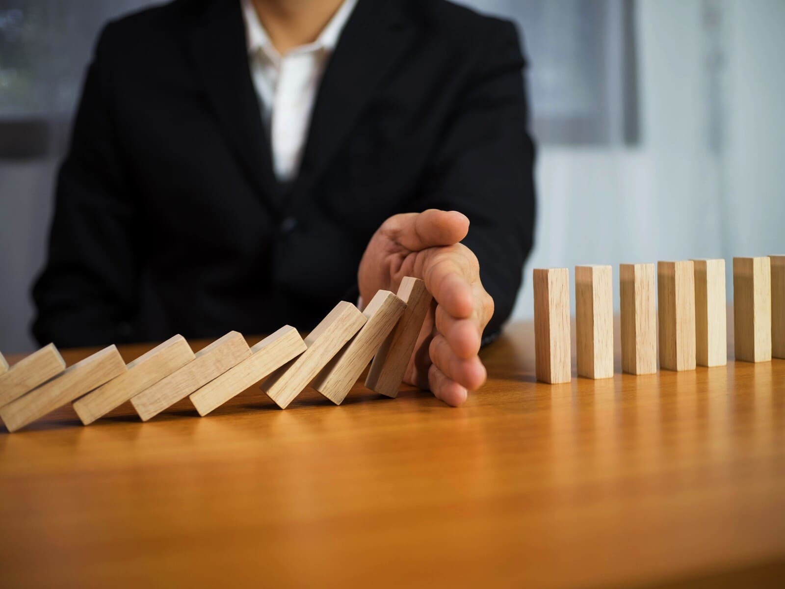 AMBROSETTI LIVEVIA WEB 
Recovery after disaster: strumenti pratici e strategie per guidare i manager nelle fasi 