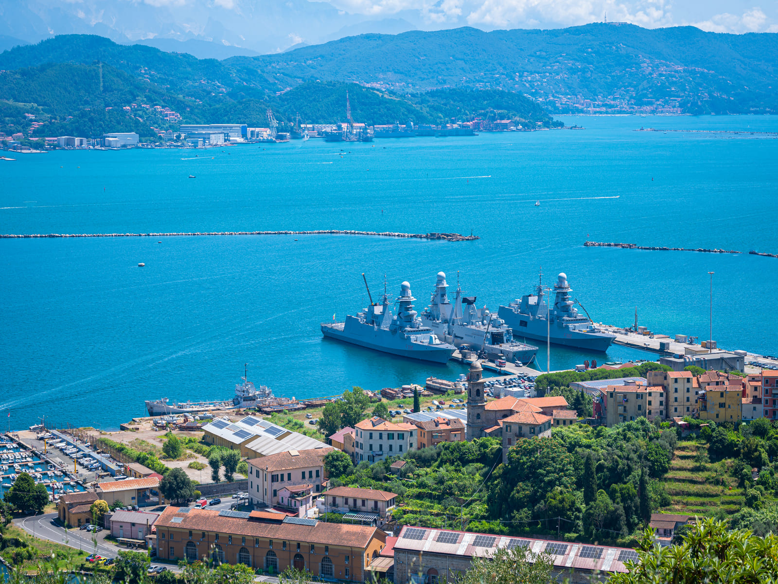 AGGIORNAMENTO PERMANENTEIN PERSON 
Visit to the Italian Navy Operational Base in La Spezia: the operational capabilities of the fleet (with a networking lunch)